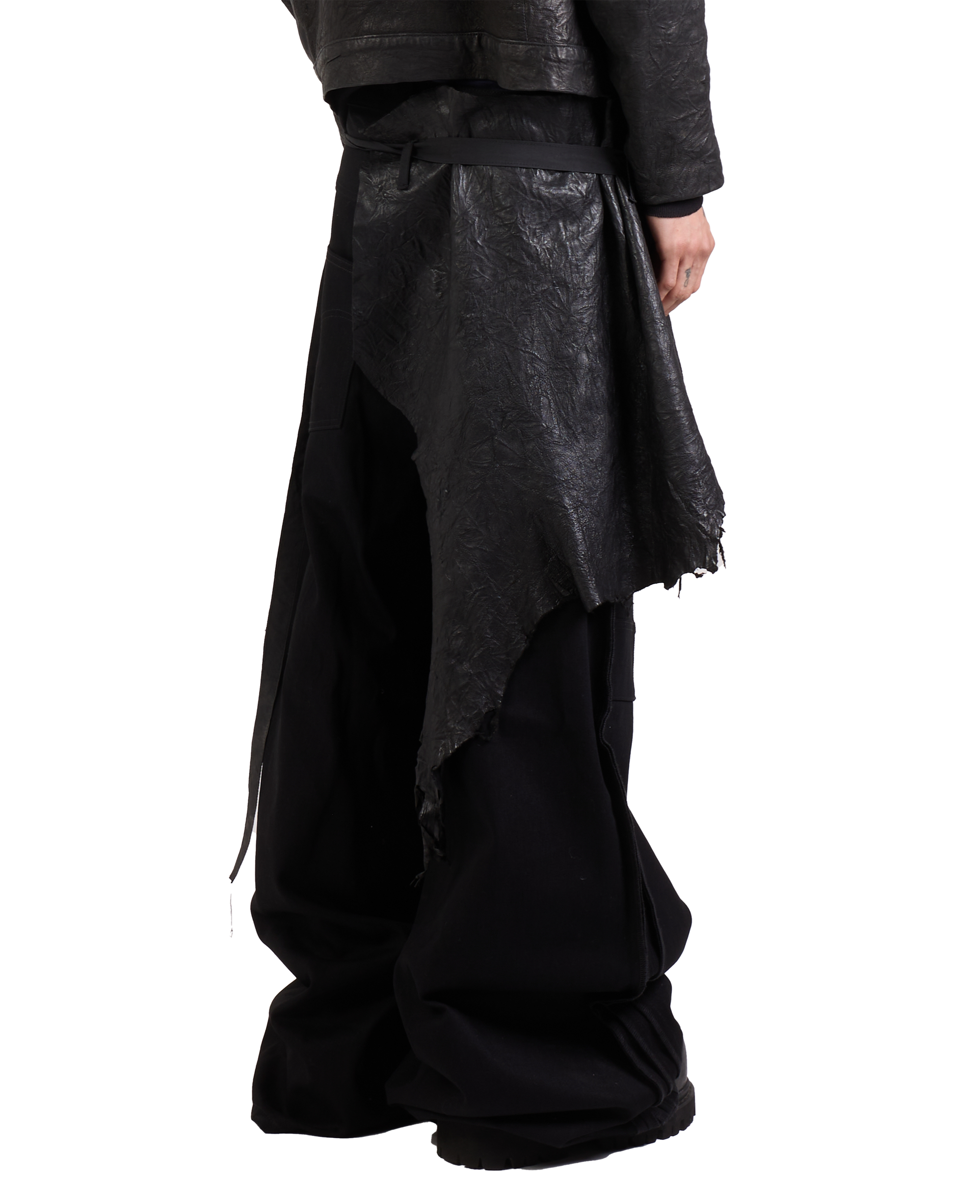 LEATHER HALF SKIRT