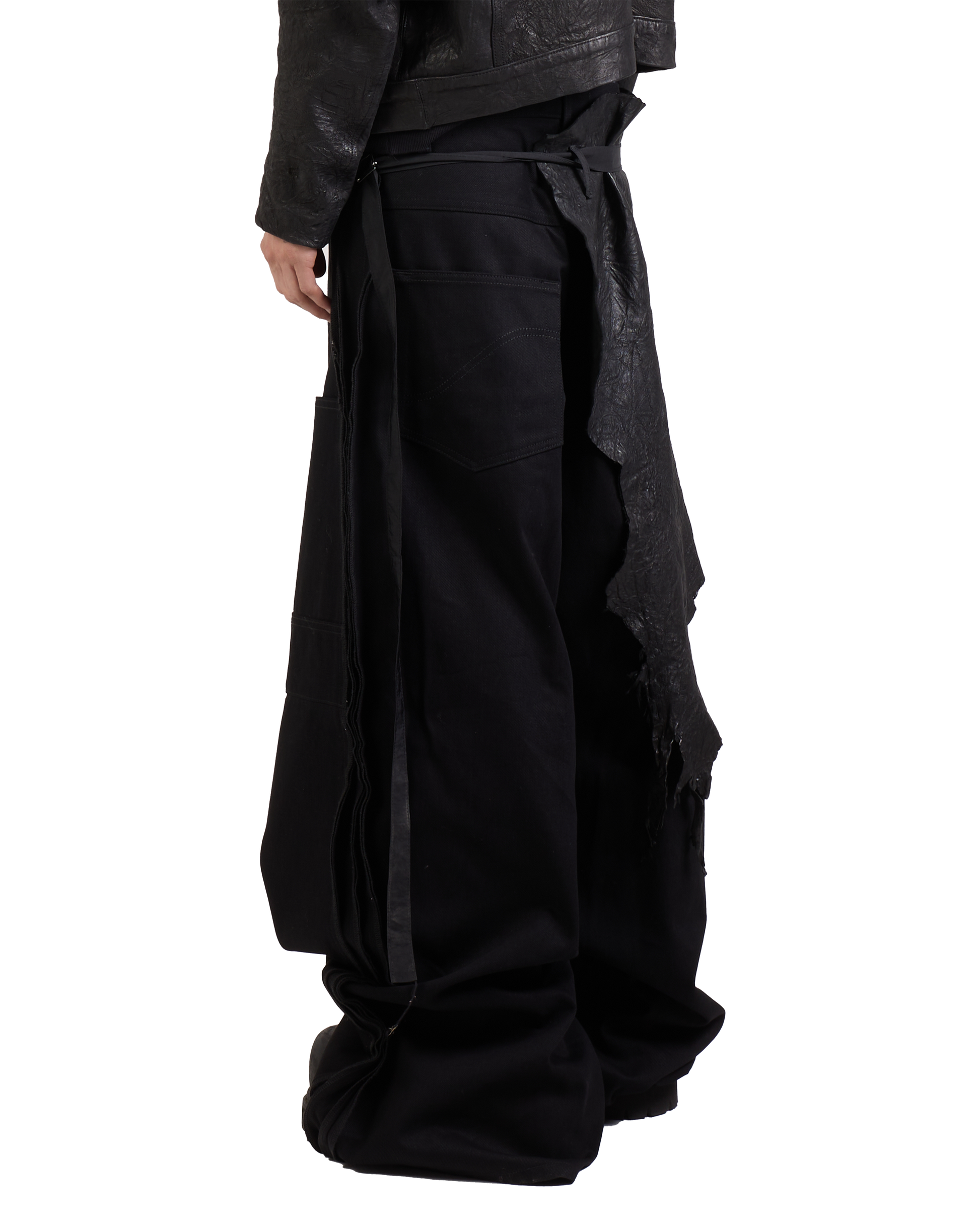 LEATHER HALF SKIRT