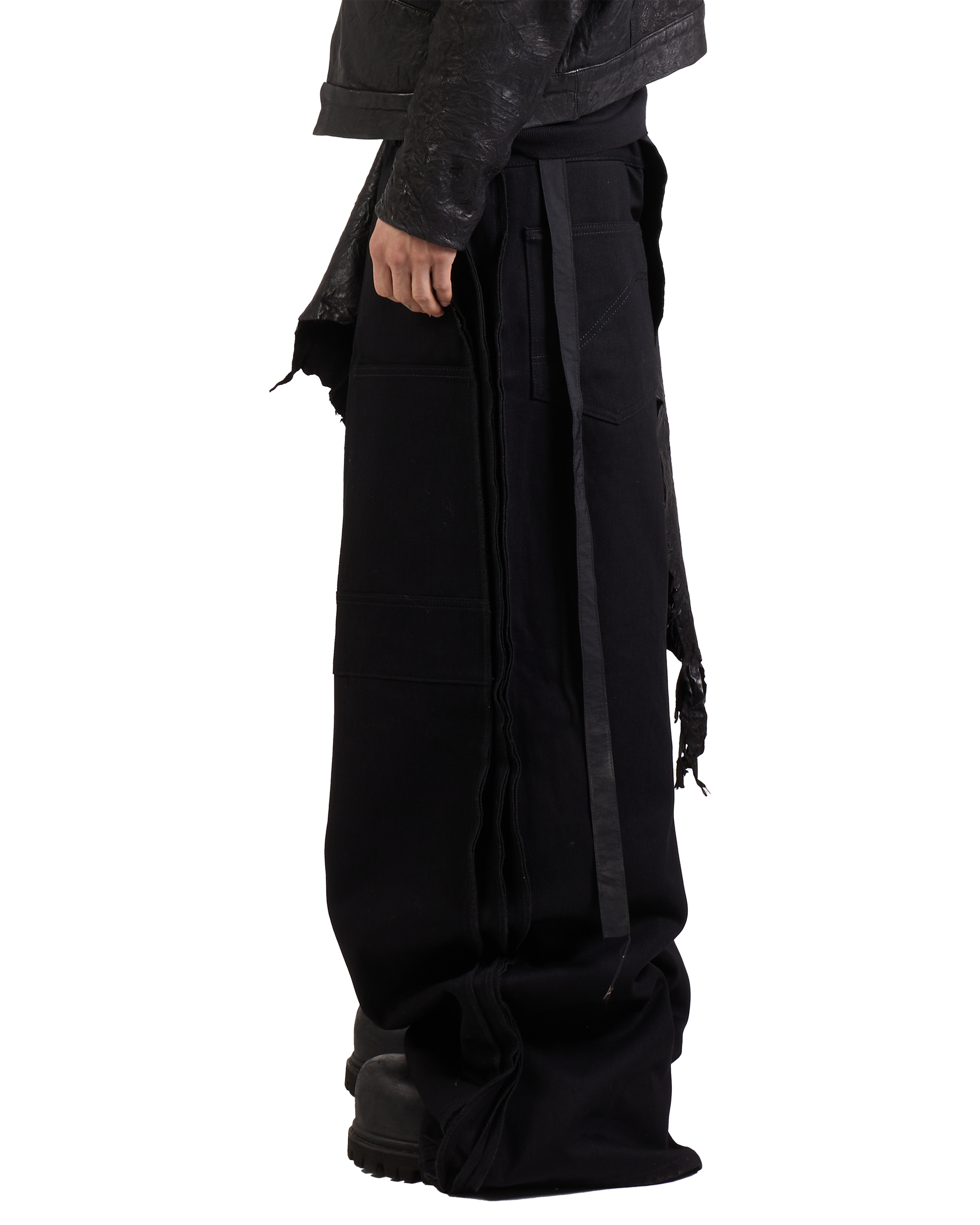 LEATHER HALF SKIRT