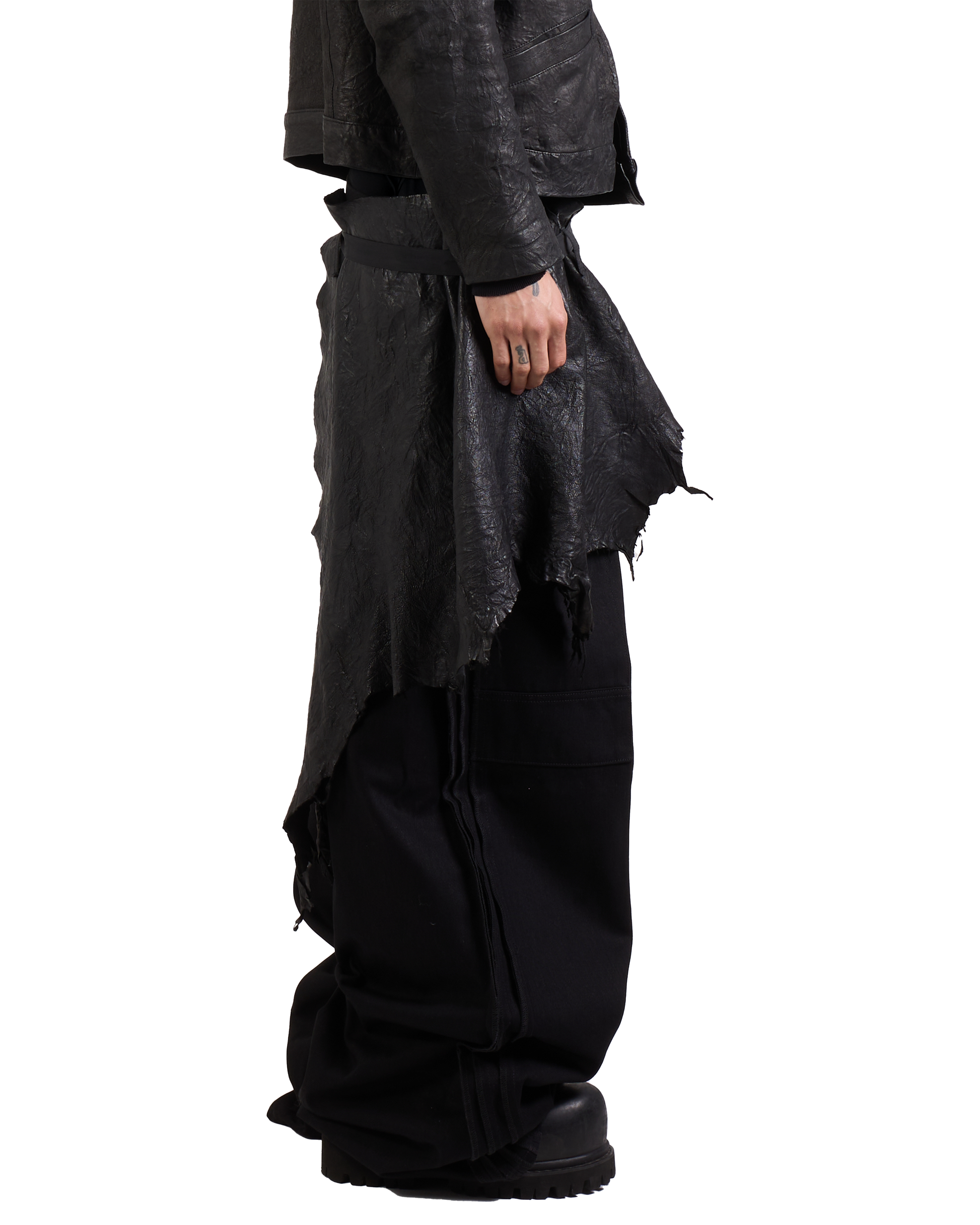 LEATHER HALF SKIRT