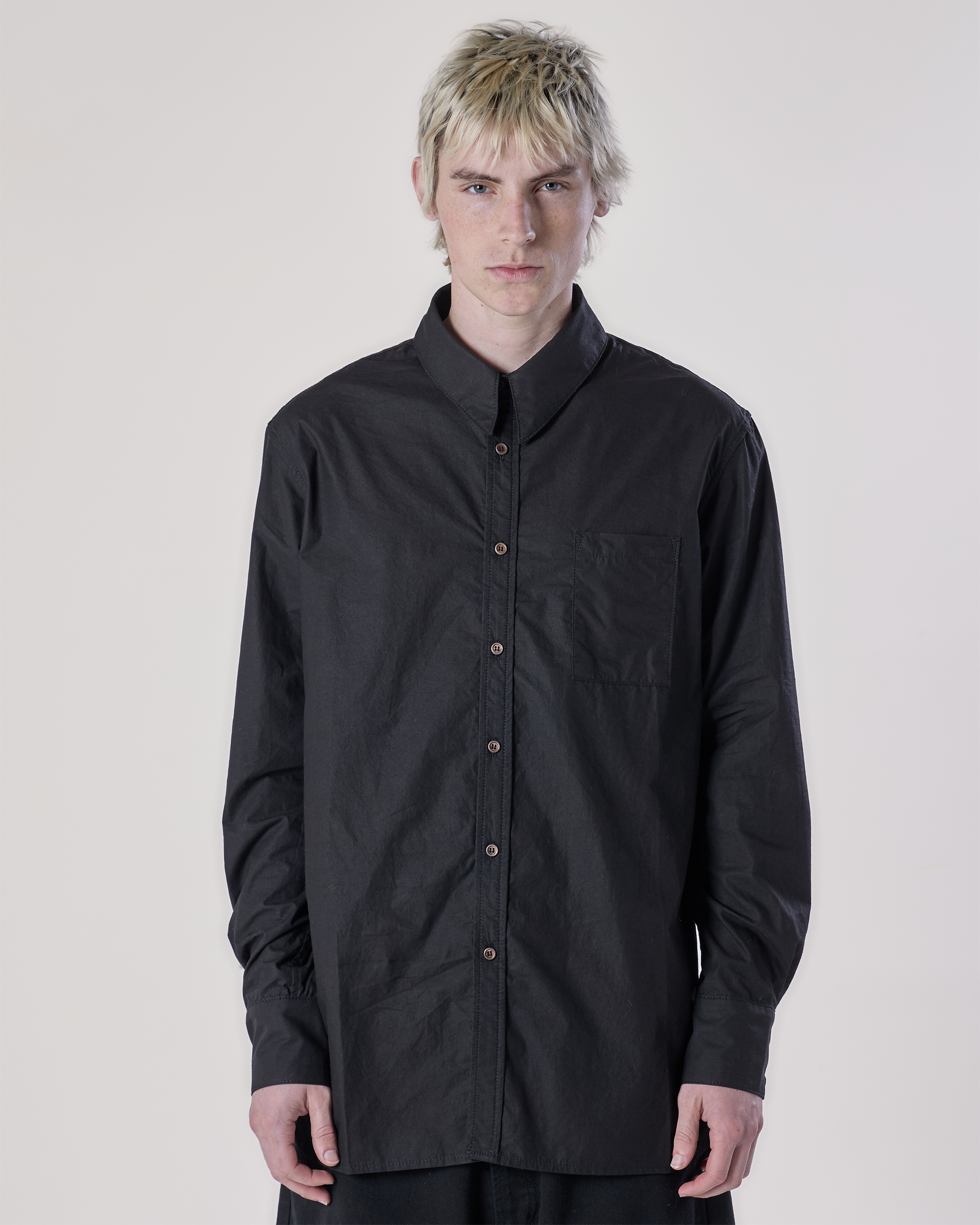 OVERSIZED BUTTON DOWN